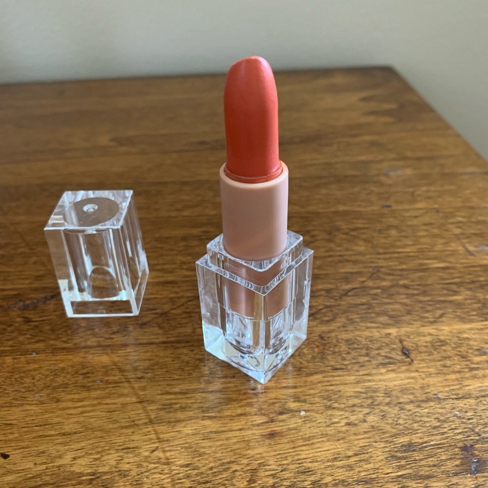 KKW Beauty Lipstick - Peach 3